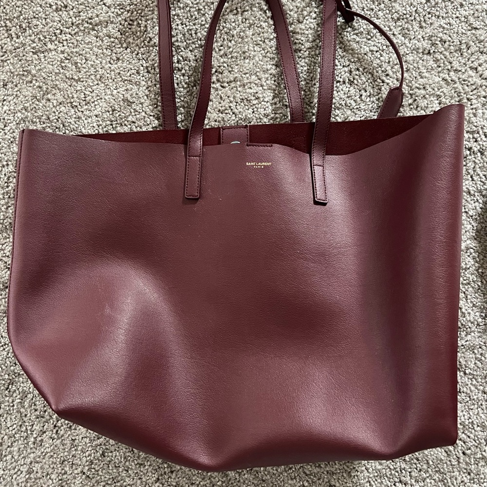 Saint Laurent Leather Shopper